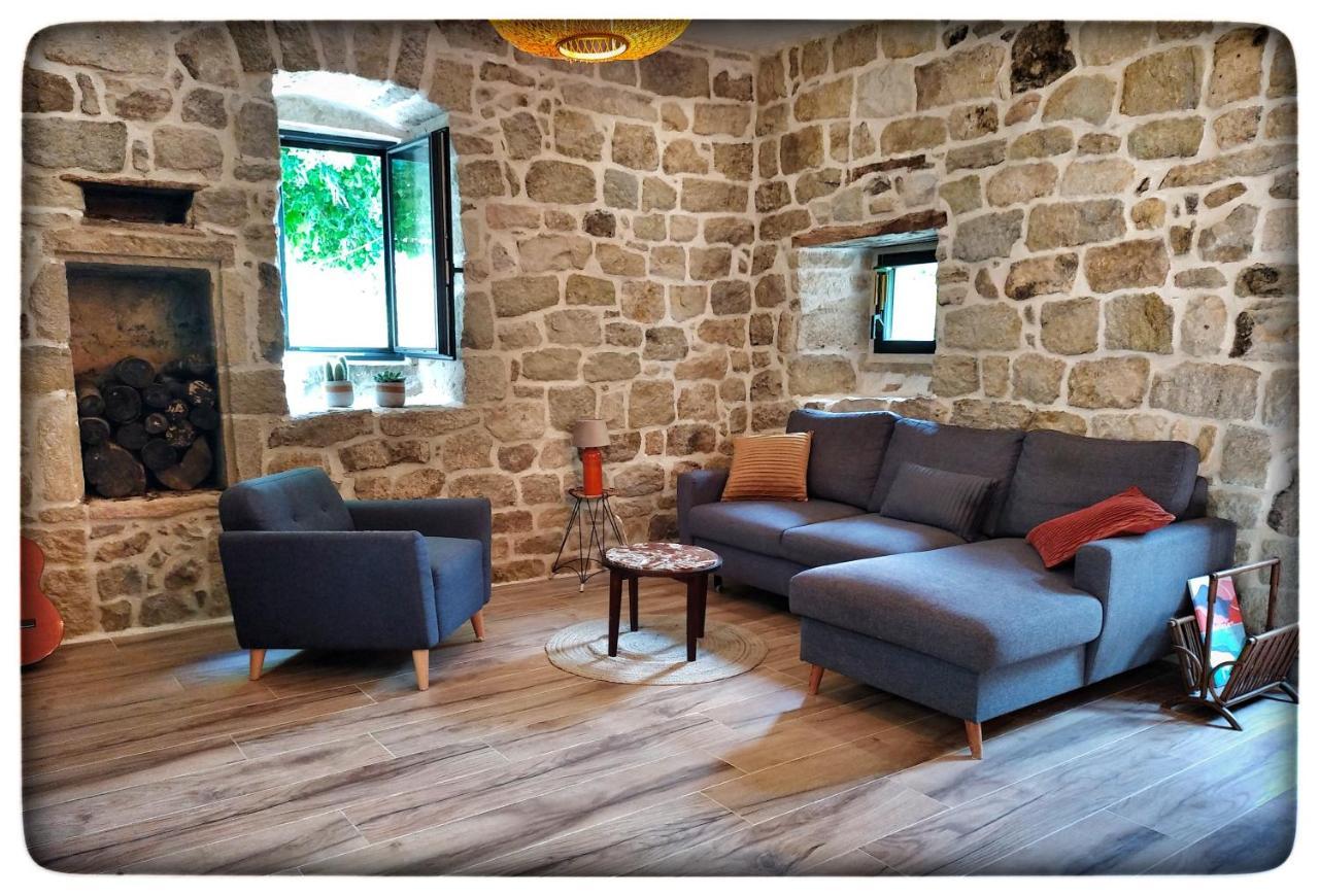 Oracines Du Calme Maison Hortense Sanilhac  Extérieur photo